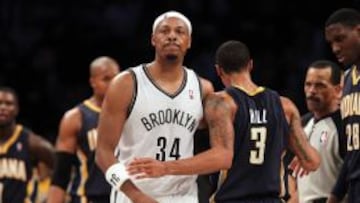 Pearce, en el momento de ser expulsado.