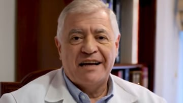 Miguel Saldaña, cirujano: “Si te han dicho en los días previos a tu cirugía que dejes de fumar, mi consejo es el contrario”