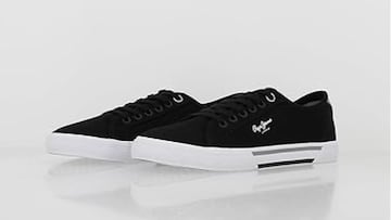Par de zapatillas Pepe Jeans para hombre versátiles disponibles en Amazon.