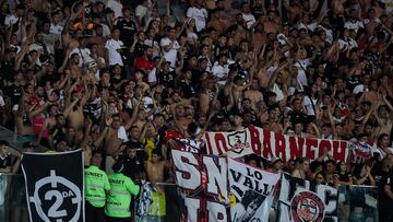 Aficionados de Fluminense invaden la sede del club