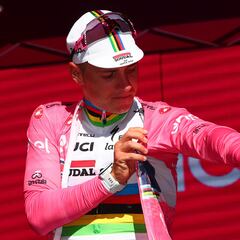 Resumen y resultado de la Etapa 1 del Giro de Italia 2023: Fossacesia Marina - Ortona