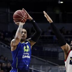 Edwin Jackson y el Estudiantes reencuentran la victoria