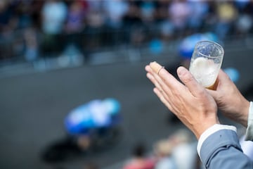 Aficionados durante la etapa.
