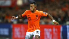 Koeman: "Depay leaving Lyon would be better for Netherlands
