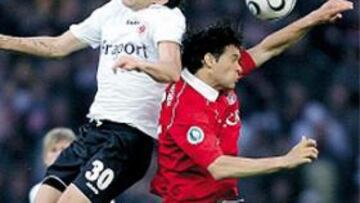 <b>OTRO TÍTULO. </b>El Bayern de Ballack domina en Alemania.