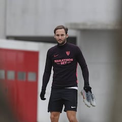 Gudelj: "Lo peor es sentirme fuerte y no poder estar allí"