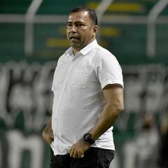 Harold Rivera reemplaza a Jhonatan Risueño como DT de Patriotas