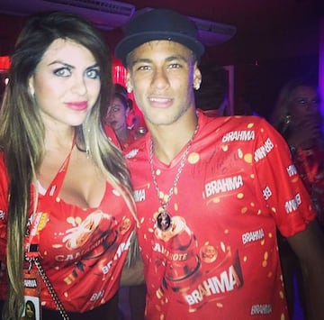 Conoce a Rossana Torales, la doctora más sexy del fútbol