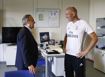 Pérez and Zidane back smiling together for preseason but what tensions lie ahead?