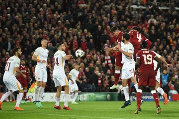 5-0. Roberto Firmino marcó el quinto gol.