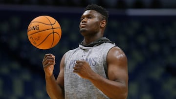 NEW ORLEANS, LOUISIANA - OCTOBER 11: Zion Williamson #1 of the New Orleans Pelicans warms up before a preseason game against the Utah Jazz at the Smoothie King Center on October 11, 2019 in New Orleans, Louisiana. NOTE TO USER: User expressly acknowledges and agrees that, by downloading and or using this Photograph, user is consenting to the terms and conditions of the Getty Images License Agreement.   Jonathan Bachman/Getty Images/AFP
 == FOR NEWSPAPERS, INTERNET, TELCOS &amp; TELEVISION USE ONLY ==