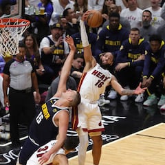 NBA Finals: Jokic rolls ankle in Game 4