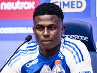 Néiser Villarreal es presentado en Cruzeiro