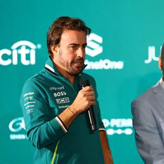 Alonso bendice a Newey: “Somos el equipo del futuro”