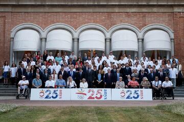 A la celebración del 25 aniversario de Barcelona 92 asistieron Íñigo Méndez de Vigo, Carles Puigdemont, Felipe VI, Ada Colau y Thomas Bach entre otras personalidades.