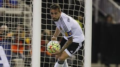 Barça weighing up move for Valencia's Paco Alcácer
