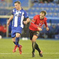 Demirovic, primera incorporación invernal del Almería