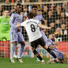 Javi Guerra vuelve a Vila-real, donde ha dejado 400.000 euros