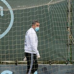 Óscar: "Estaría bien que alguna vez se escuchara lo que nos dicen los auxiliares..."