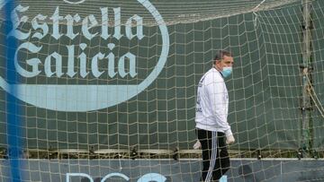 &Oacute;scar Garc&iacute;a durante un entrenamiento en A Madroa.
 