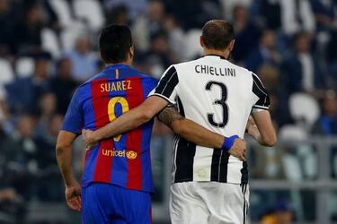 Luis Suárez y Chiellini se vieron tras el mordisco: hubo saludo