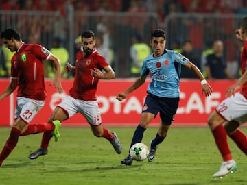 Soccer Football - CAF Champions League - Final - Al Ahly vs Wydad Casablanca - Borg El Arab Stadium, Alexandria, Egypt - October 28, 2017   Wydad's Achraf Bencharki in action 