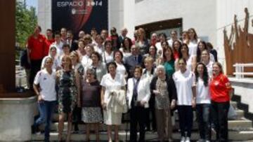 Todos los protagonistas del 50 Aniversario de la Selecci&oacute;n espa&ntilde;ola femenina, en el Espacio 2014 de Alcobendas.