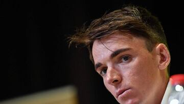 Romain Bardet, en rueda de prensa