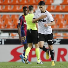 Carlos Soler, a una asistencia del mejor Dani Parejo