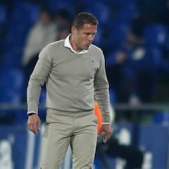 El Lugo fulmina a Curro Torres a dos días de jugarse la vida ante el Numancia