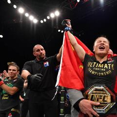 China ya tiene su estrella: Weili Zhang destrona a Andrade