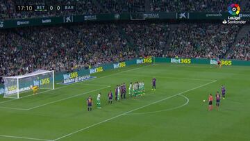 Los vuelve locos: la treta del Betis antiMessi que acabó con el 10 marcando un golazo tremendo