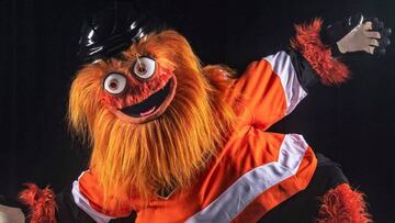 El desafortunado debut de la mascota de Philadelphia Flyers
