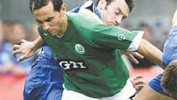 <b>CAMBIO DE CAMISETA. </b>Martin Petrov jugó ayer su último partido con el Wolfsburgo y ya piensa en el Atlético.