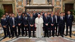 La Juventus visit&oacute; al Papa Francisco en el Vaticano y se fotografi&oacute; con &eacute;l. Tambi&eacute;n el Lazio estuvo con Su Santidad.