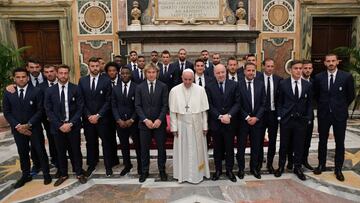 La Juventus visit&oacute; al Papa Francisco en el Vaticano y se fotografi&oacute; con &eacute;l. Tambi&eacute;n el Lazio estuvo con Su Santidad.