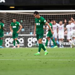 El Elche hace aguas ante el Cartagena