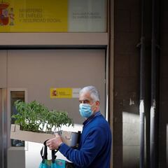 ¿Cuántas personas afectadas por un ERTE aún no han cobrado la prestación?