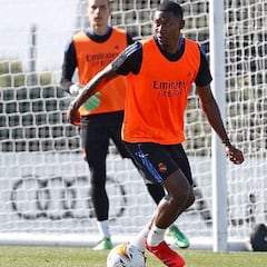 Alaba, positivo en COVID-19