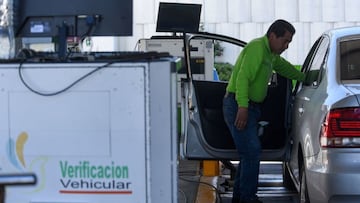 Autos con engomado rosa, así como placas de circulación 7 y 8 están obligados a verificar en Edomex durante agosto.