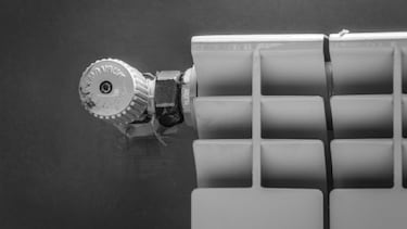 Expertos en eficiencia energética zanjan el debate: es más eficiente apagar la calefacción que dejarla al mínimo