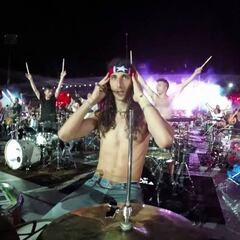 Más de 1.000 rockeros la lían a la vez al ritmo de The White Stripes