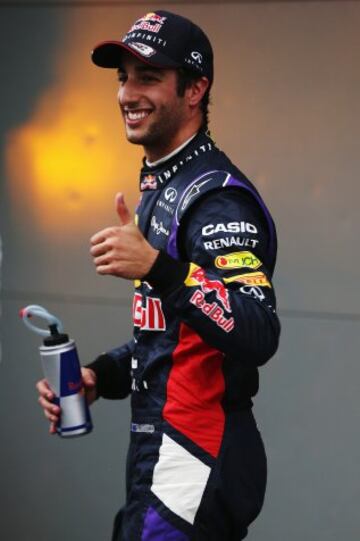 El australiano Daniel Ricciardo celebra la segunda posición conseguida en la calificación.