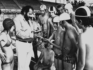 Bud Spencer también hizo carrera como deportista. Antes de alcanzar la fama como actor, en Italia era conocido como Carlo Pedersoli, y fue campeón nacional de natación en 100 metros libres hasta en siete ocasiones. Además, alcanzó los Juegos Olímpicos de Helsinki 1952, Melbourne 1956 y Roma 1960.