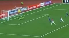 Tremendo error del arquero de la Sub-17: ¡Por dónde se le metió!