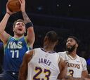 Doncic hace hincar la rodilla a LeBron y frena en seco a los Lakers