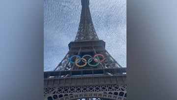 Man climbs Eiffel Tower, prompting evacuation hours before closing ceremony