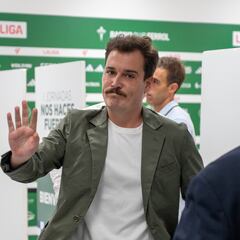 Álex Vázquez: “No me asusta tener que conformar una plantilla totalmente nueva”