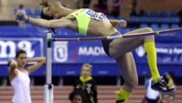 Ruth Beitia durante la competición el las pistas de Gallur, en Madrid.