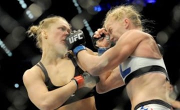 Holm superó a Rousey.